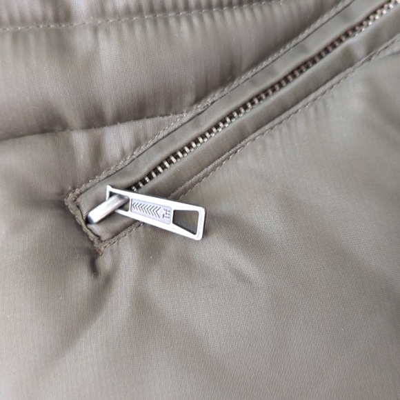 Zara Vest - Picture 3 of 5